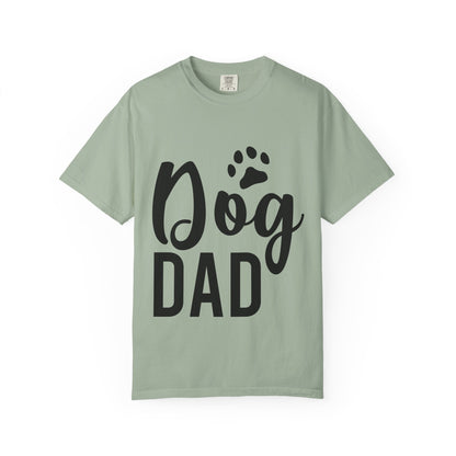 Dog Dad T-Shirt — Paw Print Graphic Tee for Dog Lovers, Gift for Pet Dads