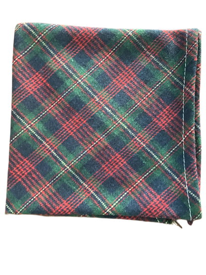 Personalized 100% Cotton Plaid Pet Bandana – Custom Name with Heart & Paw